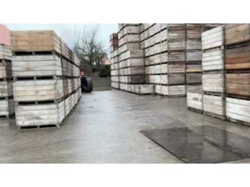 9f571dba-6032-4f8f-8007-36213f383a4b.mp4