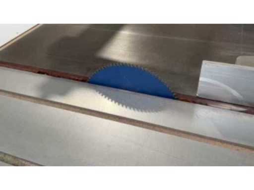 b22c2be2-8f1c-4a50-aed7-4b12c4cc24d8.mp4