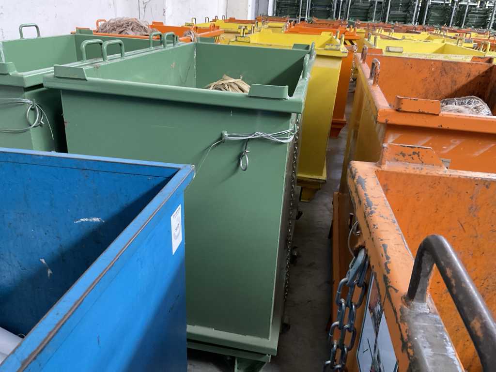 Bauer SB 2000 Waste container with dump flap
