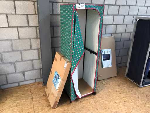 Armoire suspendue de camping Linea Pool-abiti