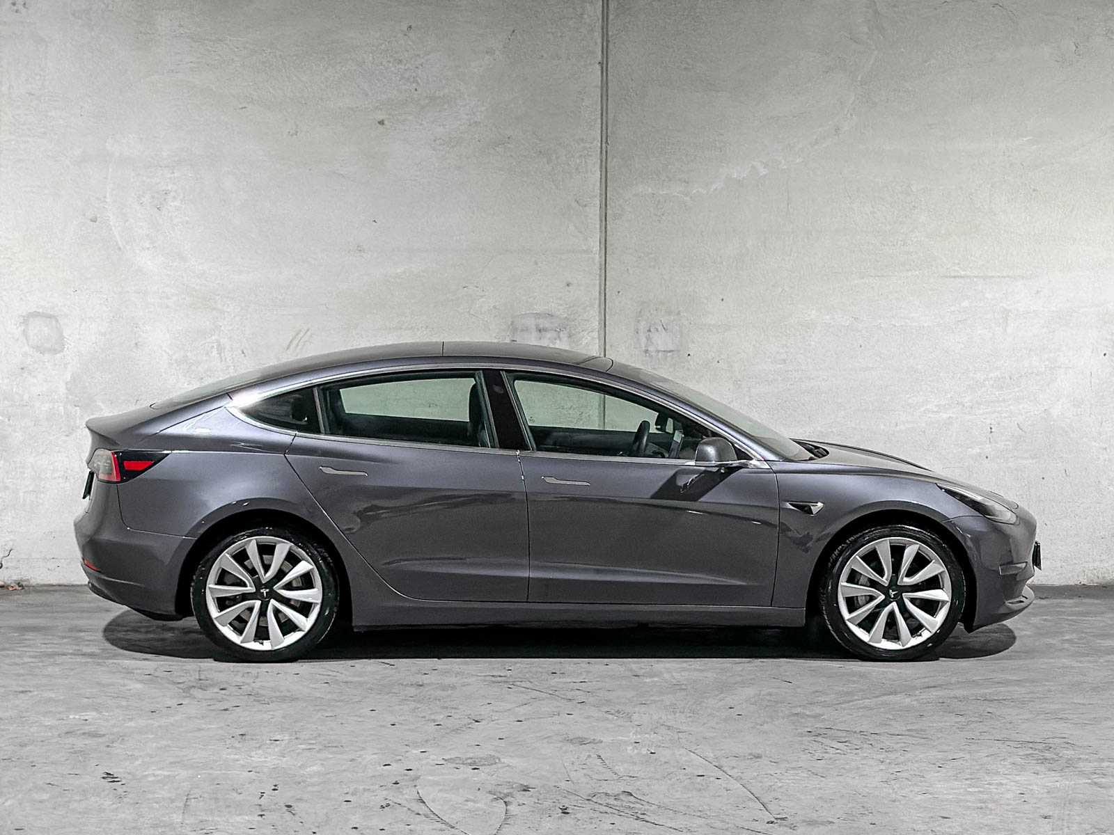 Tesla Model 3 Long Range AWD 75 kWh 351pk 2019 (Origineel-NL+1e eigenaar), G-945-XH