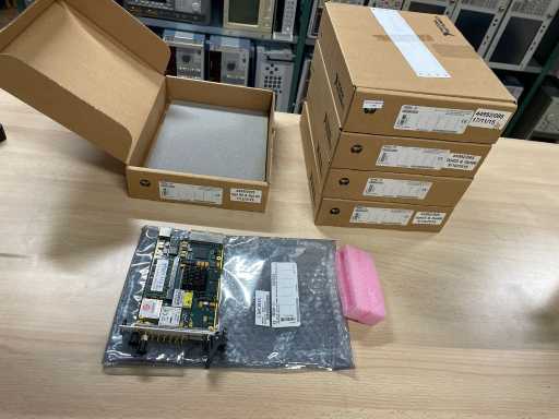 AEROFLEX - 3320 - Set of 5 Dual Generator Cards Never Used