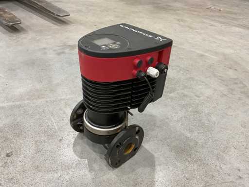 Grundfos Magna3 40-80 F 220 Umwälzpumpe