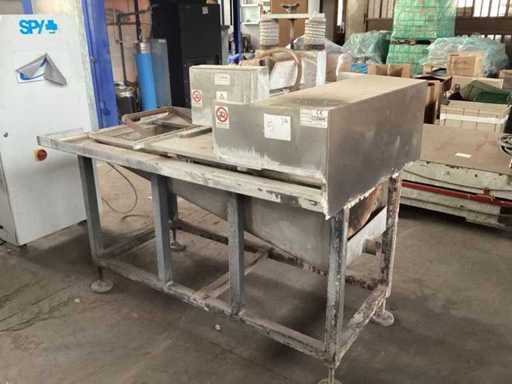 Tile Cutting Machine