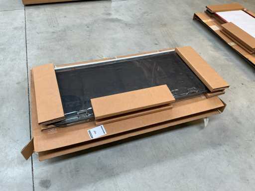 Fenêtre à porte-porte pour le Bürstner Club Holiday