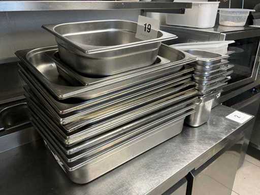 Diverse gastronormbakken en schalen (35x)
