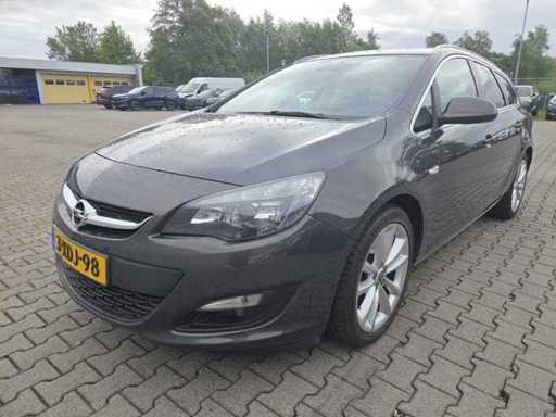 2014 Opel Astra Sports Tourer 1.4 Turbo Design Ed. Pkw
