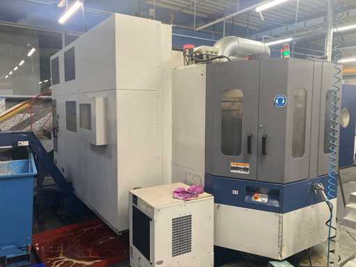 MORI SEIKI SH 403 Centro di lavorazione orizzontale a 4 assi con 3 pallet