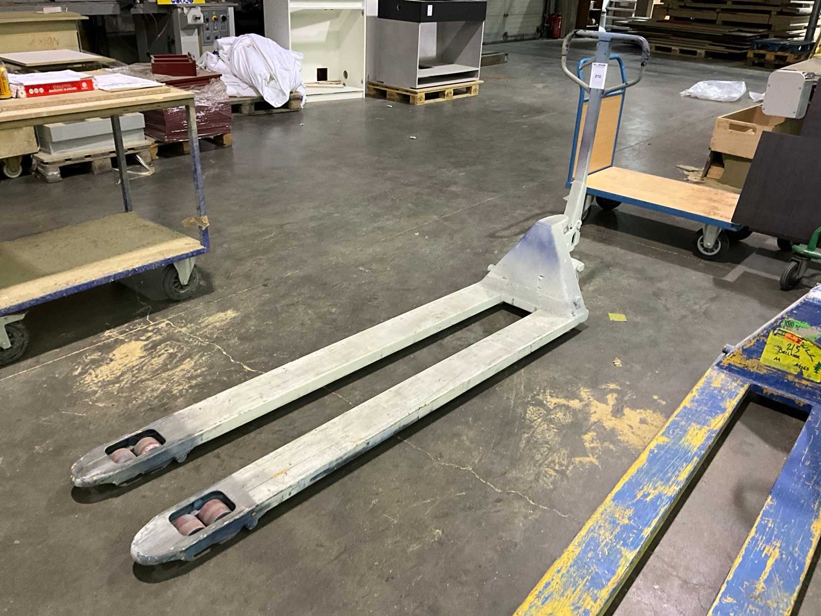 2.5T Hand Hydraulic Pallet Jack