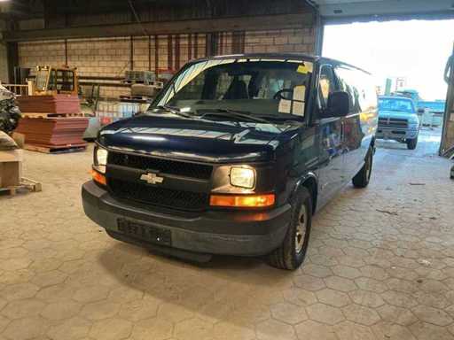 2004 Chevrolet G33706 Bus