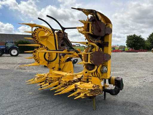 2010 Kemper - New Holland FI440 Corn coupe for forage harvester