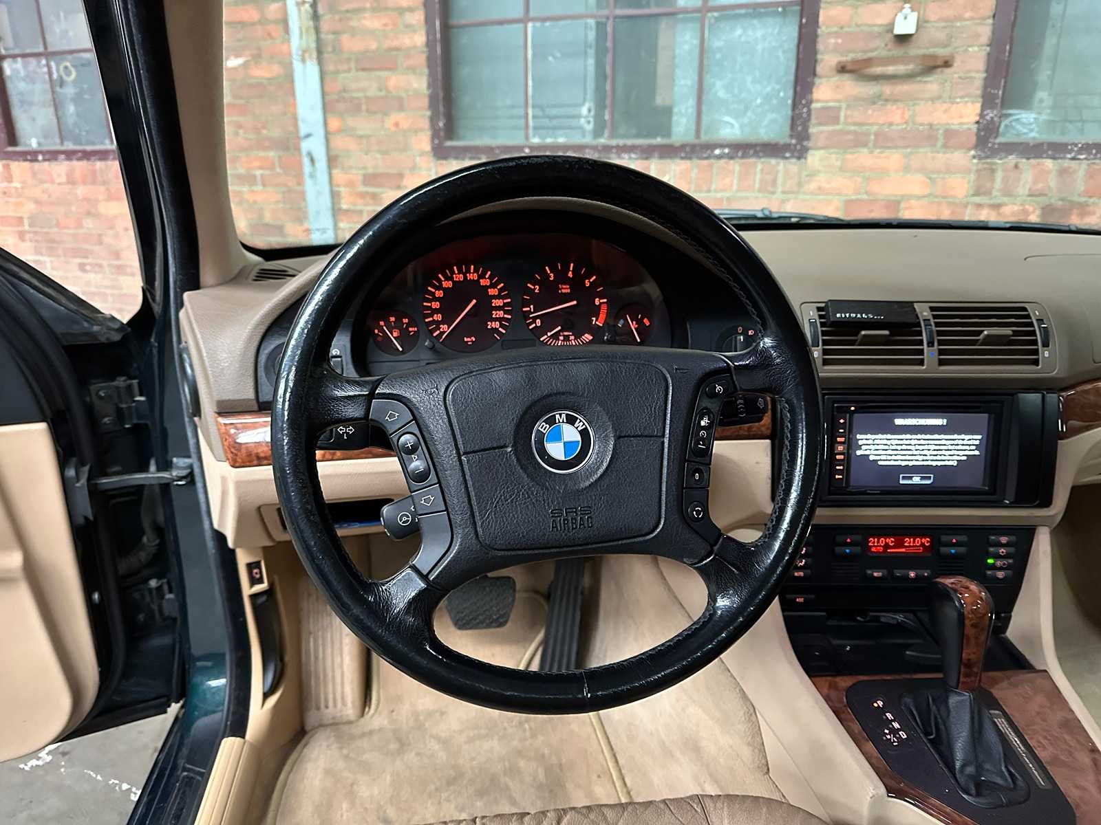 BMW 528i Executive 193pk 1997 (Origineel-NL) 5-serie E39, RN-ZL-11