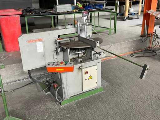 Elumatec AF 223 Uithoekfreesmachine
