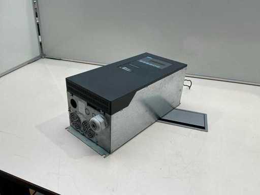 Convertitore di frequenza Siemens 6SE02021AA240AA6-Z