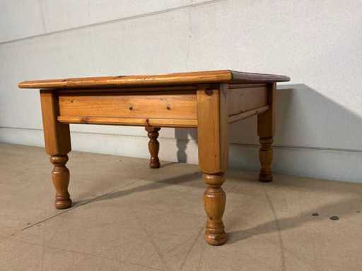 Tavolino da caffè in legno