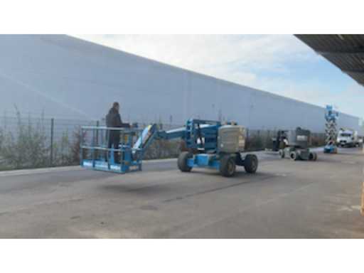 43ab8cc0-2039-4218-8ba8-fcd221555082.mp4