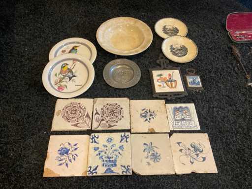 Diverse plăci pictate