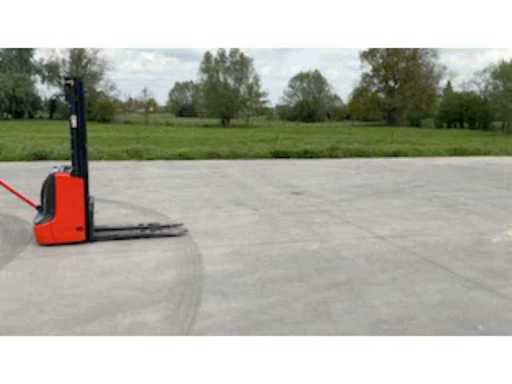 15c51ecc-a1bb-4cd8-bd1d-44892203900d.mp4