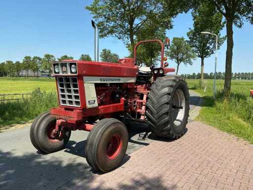 1974 International 966 Turbo Two-wheel drive farm tractor
