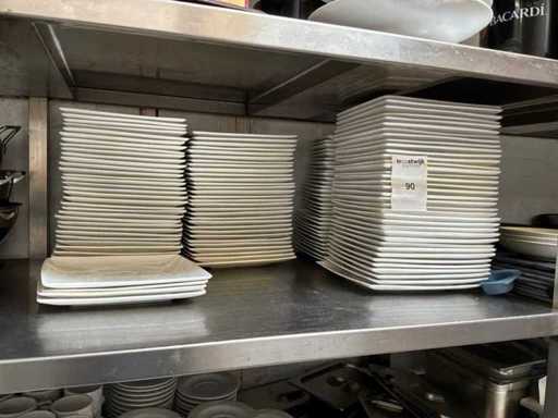 Un grand lot de plaques carrées