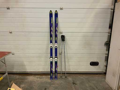 Völkl VSPtiger Ski paire