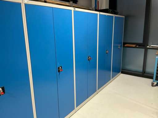 OTTO KIND Metal Cabinet