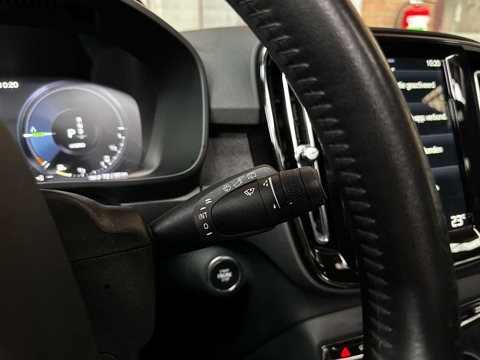 Volvo XC40 Recharge T4 INSCRIPTION EXPRESSION 129pk 2021 (Origineel-NL+1e eigenaar), K-649-LG