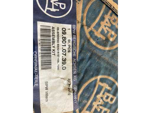 BPW 09.801.07.39.0 Brake shoe set for 1st axle compl.