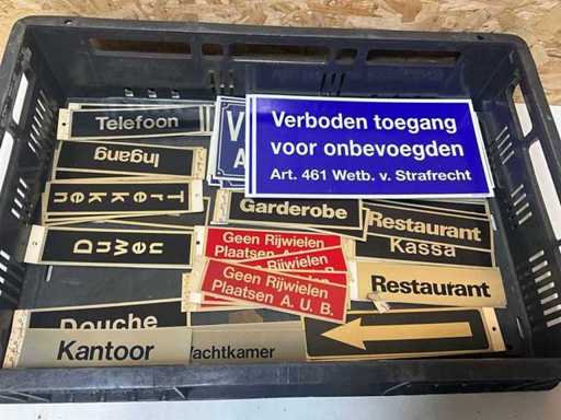 Diverse bewegwijzering (40x)