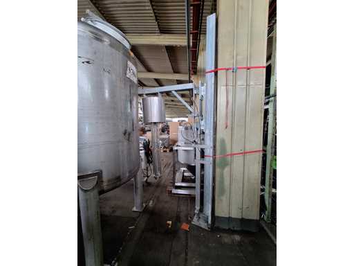   Agitateur de plancher réglable en hauteur et rotatif