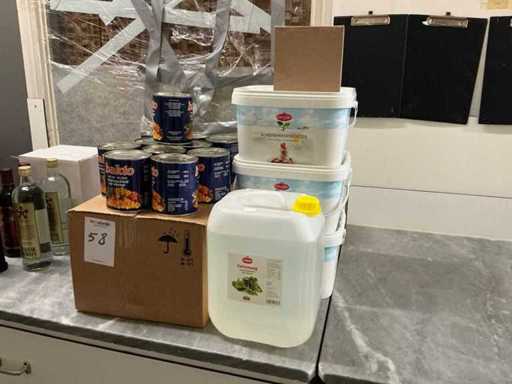 Lotto di generi alimentari