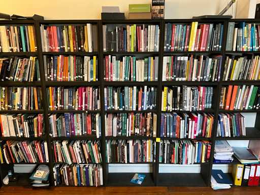 Livres d’art et catalogues d’exposition (875x)