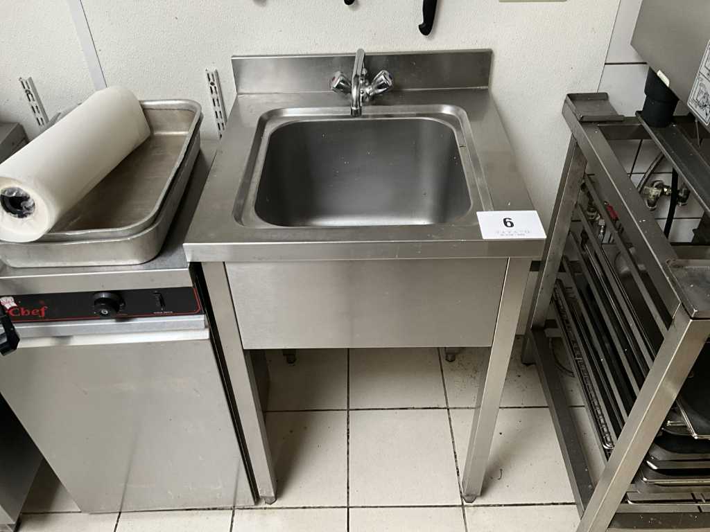 Stainless steel sink NN, equipped with mixer tap