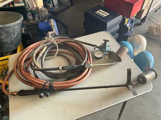 Gas burner set
