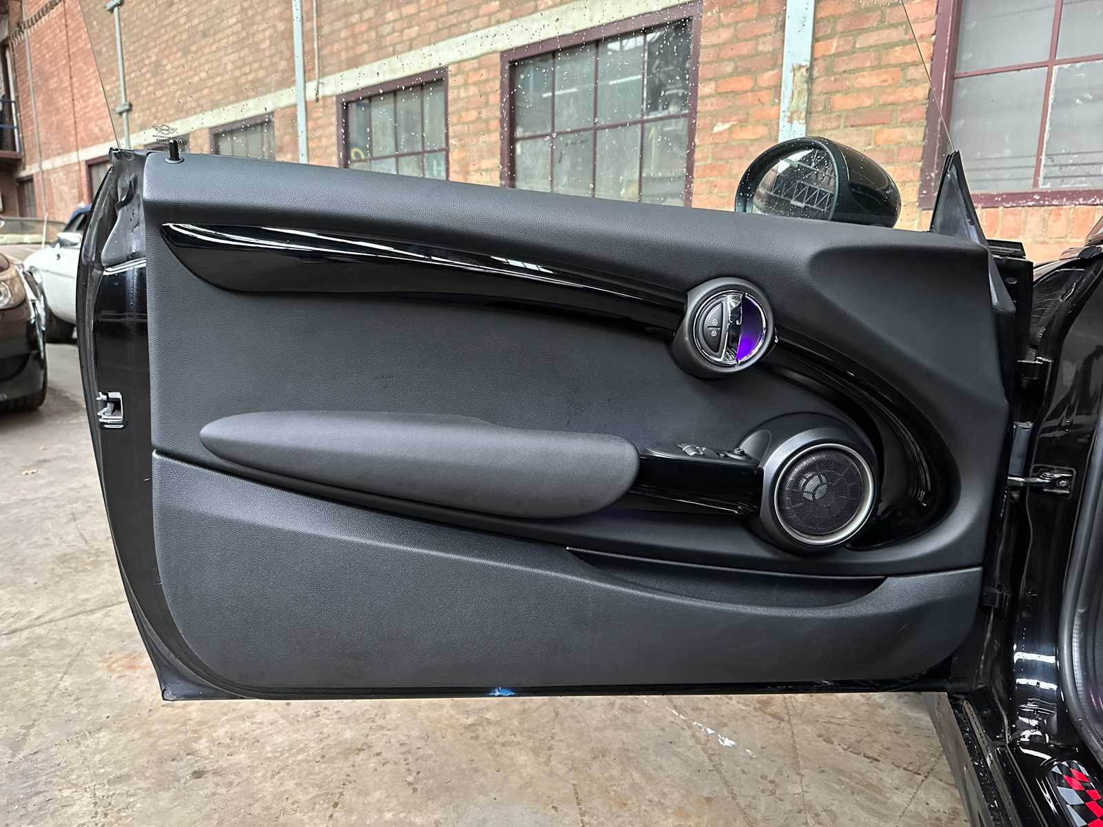 Mini Cooper S 2.0 JCW 400pk 2014 (Origineel-NL), 3-XDD-09