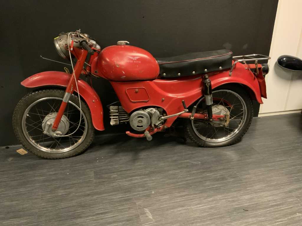 Moto Guzzi Classic Motorcycle