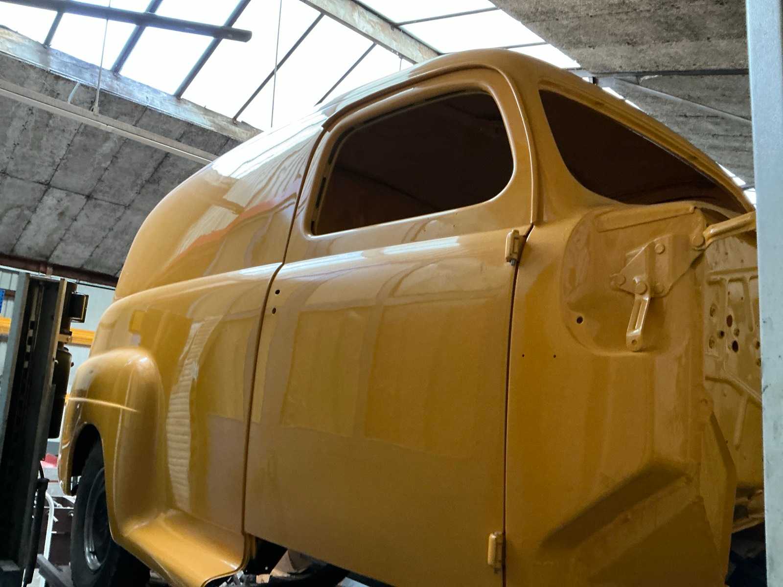 FORD F1 klassieke panelbus (project)