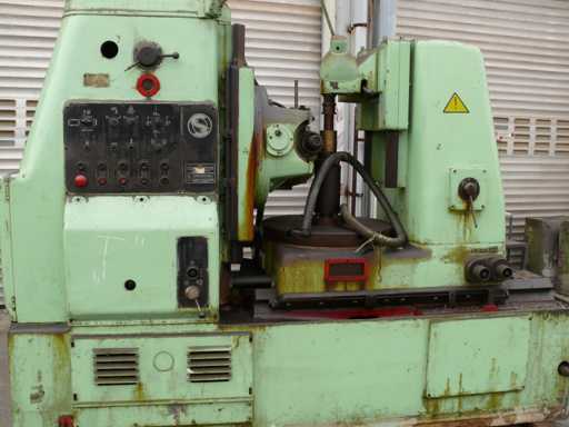 5K32 - Gear milling machine - 1986