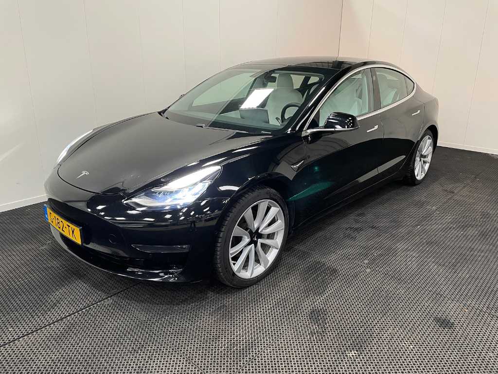 Tesla model on sale 3 75kwh