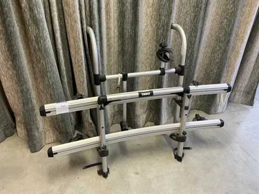 Porte-avions Thule Roof F quelque chose