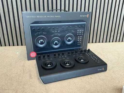 Blackmagic Design Davinci Resolve Micro panel