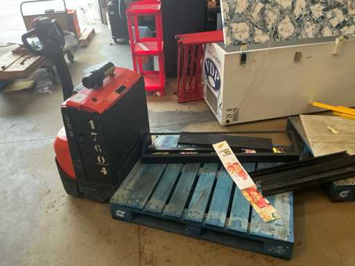 2017 BT Levio LWE180 Elektrischer Palettenwagenheber