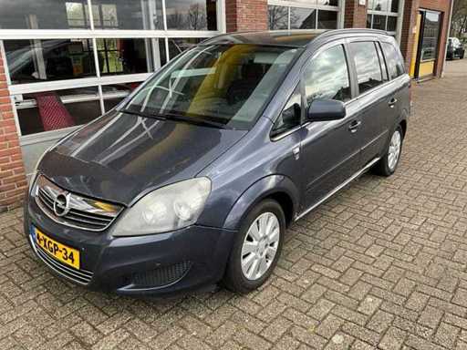 Opel - Zafira - 1.9 CDTi Cosmo - automat - Mașină - 2010