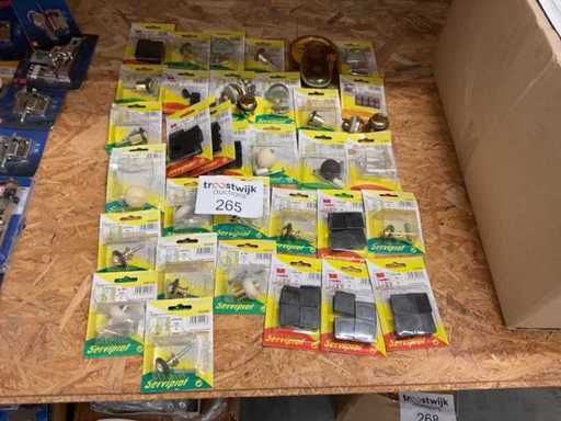 Fermaporte per partiti e tappi sedili