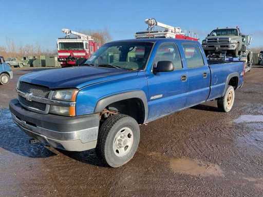 2003 Chevrolet 2500 HD Pickup