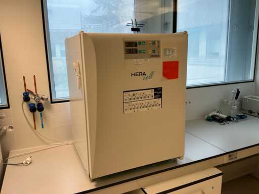 Kendro - HERAcell 150 - CO2-incubator