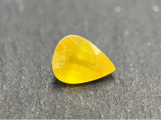 Edelsteen - 5.05 carat natuurlijke gele saffier