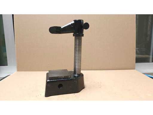 CARL MAHR MEASURING TABLE WITH THREADED COLUMN L 250 MM measuring equipment