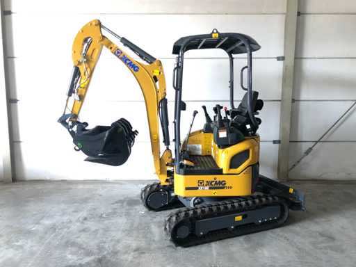 2021 XCMG XE18E Midi Excavator
