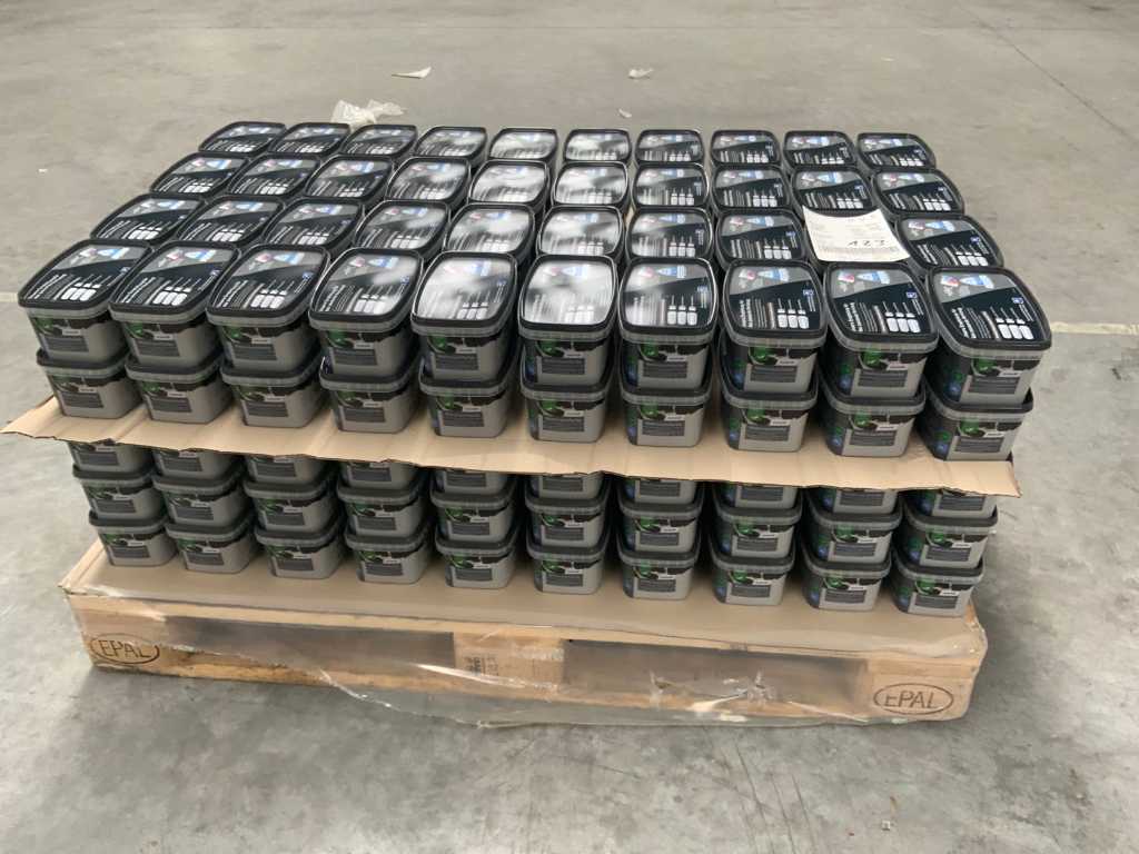 200 bussen wand/muurverf 1 liter